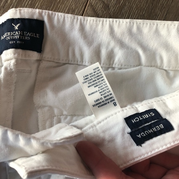 Above the knee white shorts - Picture 2 of 3